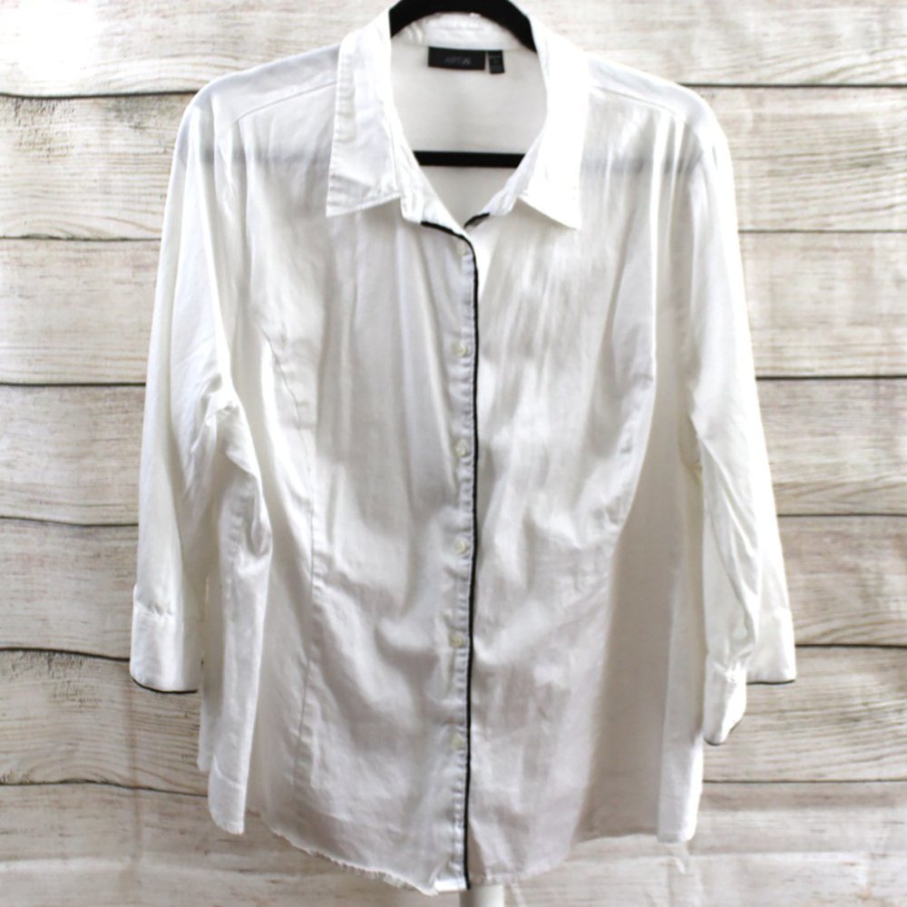 APT 9 Fitted Button-down 3/4 Sleeve Tailored Stretch Blouse
